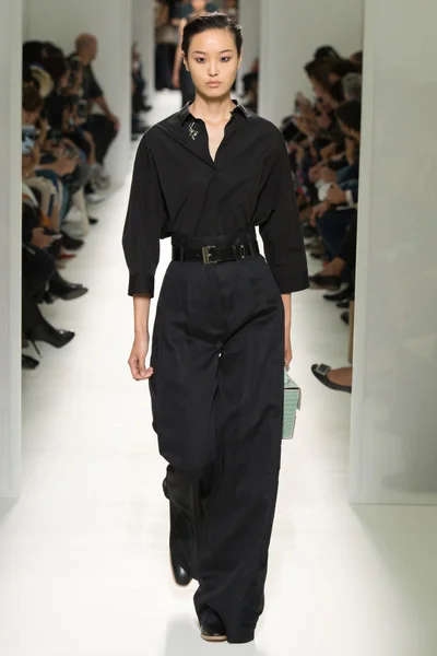 Look 33